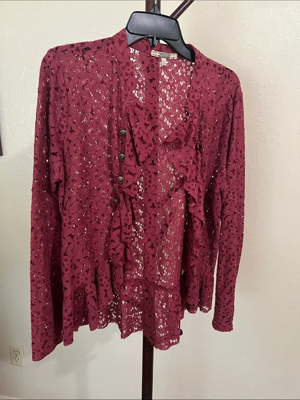 gimmicks by BKE Burgundy Lace Open Cardigan